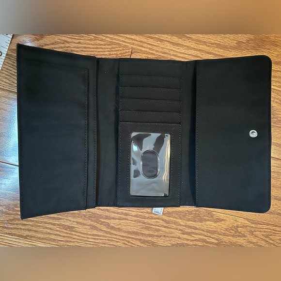Guess Novelty wallet (limited edition) - Picture 6 of 6